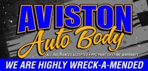 A blue and yellow sign that says " visto auto body ".